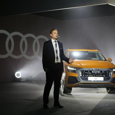 Audi Q8 2018 0106